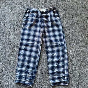Hollister Plaid Pajama Pants Size M